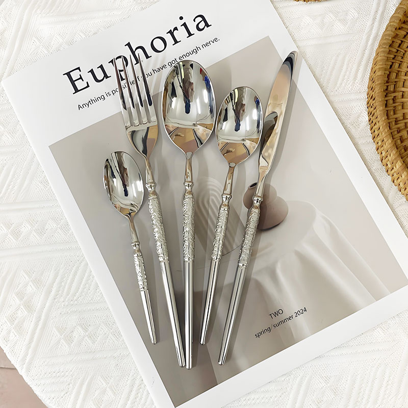 心匠工坊高颜值圆钻锤纹西餐餐具