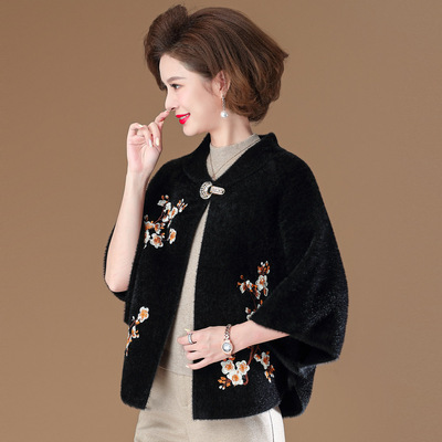日式良品2025秋冬新款金丝绒高端搭配旗袍披肩外套女士刺绣短外套