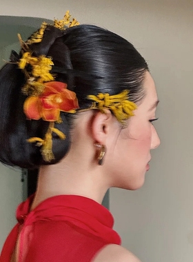 水舞U2199新中式黄色袋鼠爪花朵气质网红新娘旗袍晨袍中国风发饰