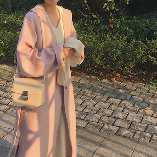 岛知道自线《这该死的温柔》新年巴黎手工樱花粉双面气质羊毛大衣