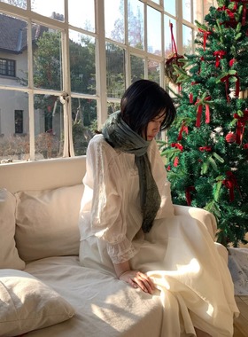 岛知道《柏舟》中古vintge开春内搭蕾丝衬衫不规则半身裙套装