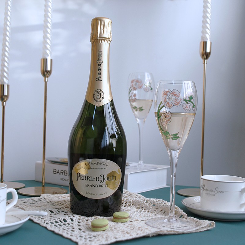 送杯子#法国进口Perrier Jouet巴黎之花香槟起泡酒 高档酒750ml