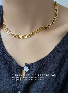 欧美简约复古小众粗链条金色ins网红时尚高级锁骨链钛钢项链