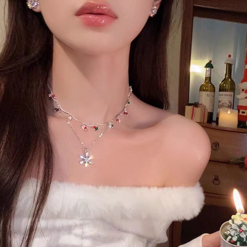 冬季浪漫!彩色串珠雪花双层项链轻奢小众高级感颈链圣诞节锁骨链