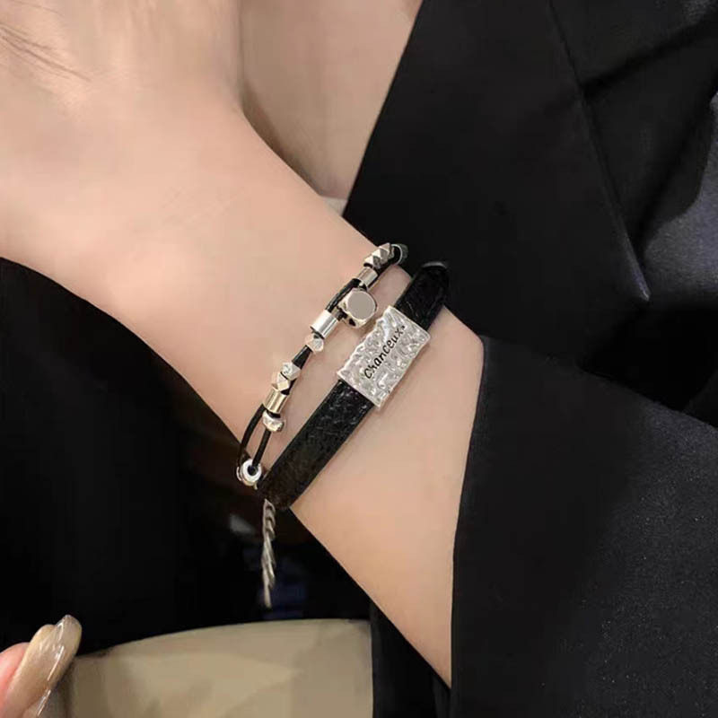 不规则金属皮革手链女轻奢小众设计感复古手镯轻奢高级感百搭手饰