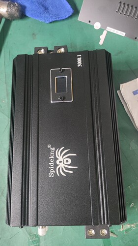 蜘蛛D类单路全频输出功放机，3000瓦！