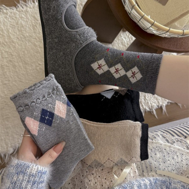 无骨羊毛袜子女英伦风秋冬加厚保暖学院风菱格蝴蝶结堆堆袜子女,女士内衣/男士内衣/家居服,连裤袜/打底袜,淘宝优惠券,粉丝福利购,淘宝优惠卷