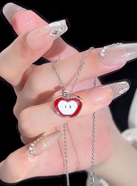 小苹果项链ins新款设计女款轻奢