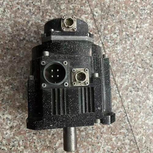 议价HF-SN52BJ-S100 伺服电机 0.5kw 工控自动化配件维修