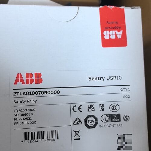 议价2TLA010070R0000 USR10 安全继电器 ABB工控自动化配件维修
