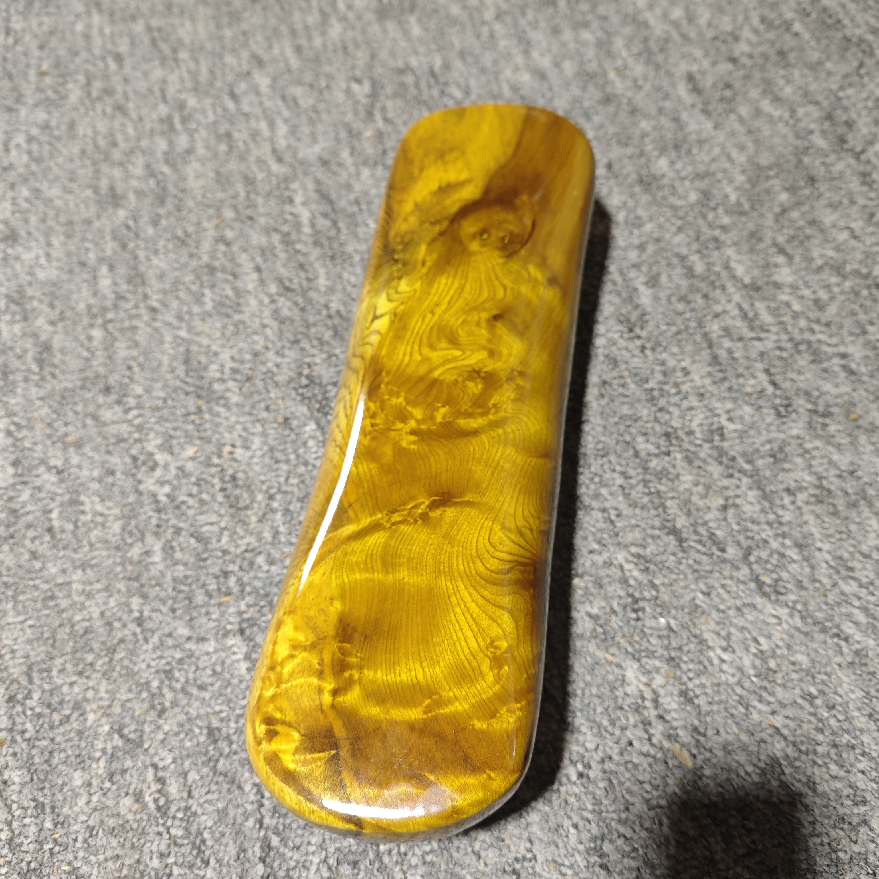 金丝楠木枕头颈枕腰枕大号脉枕整木整料雕刻家居自用把玩收藏送礼