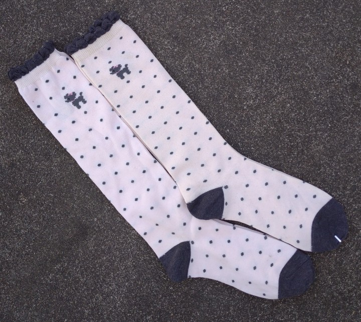 销售女35-38码棉质小腿中筒及膝长筒袜子