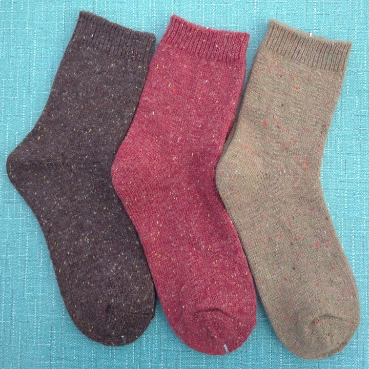 销售男女36-40码彩棉保暖（弹性较差）短筒袜子