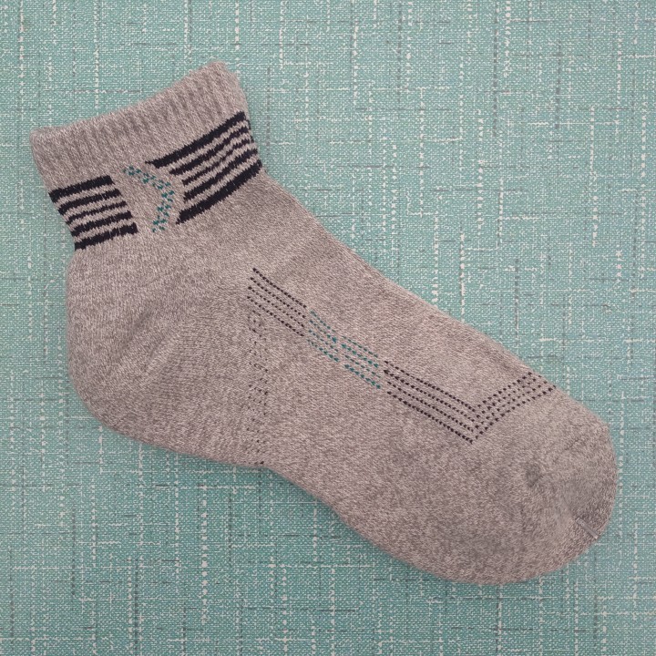 销售男39-42码浅灰色棉质足底加厚短筒袜子