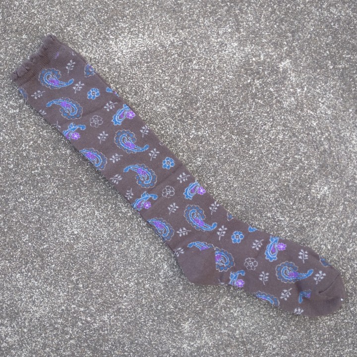 销售女35-38码棉质咖啡色祥云图案及膝长筒袜子