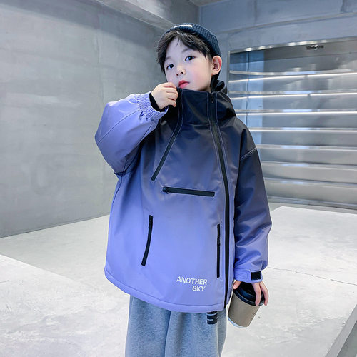 男童春秋装渐变工装冲锋衣外套2025新款儿童秋季痞帅机能风夹克潮
