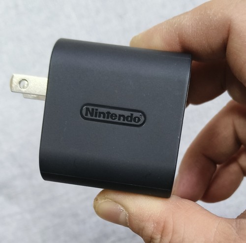 任天堂原装Switch2插底座电源