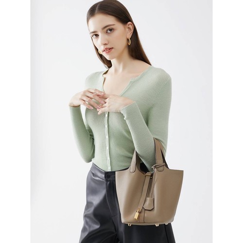 官方正品TC牛皮冬季新款小众高级包包2025真皮包包女水桶包手提包