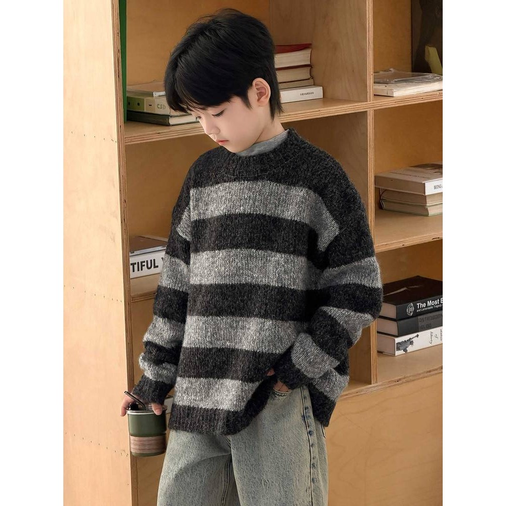 官方正品男童新款秋冬日韩复古撞色条纹圆领针织衫套头毛衣宽松休