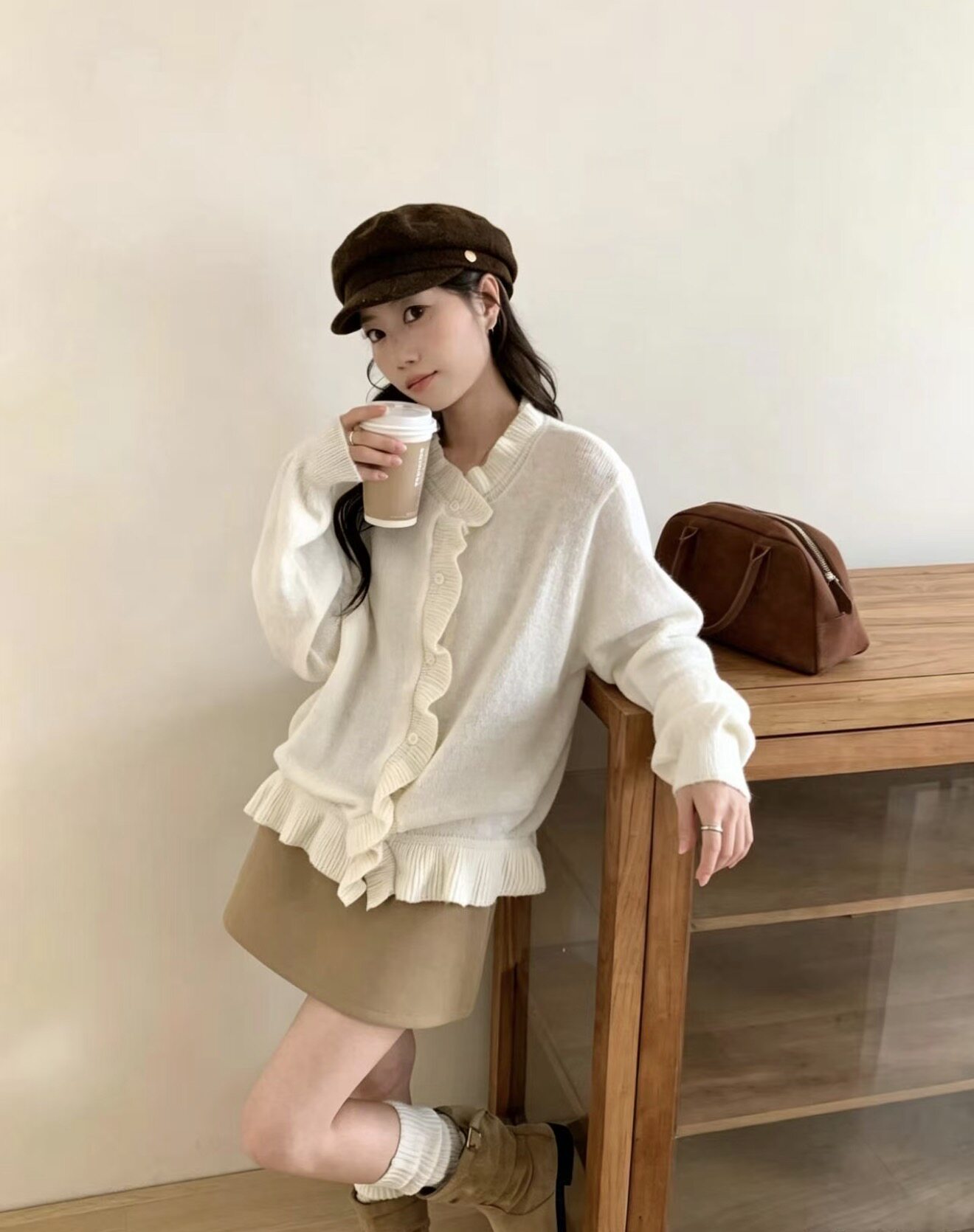 2026新款木耳边软糯毛衣开衫女百搭短款针织外套马海毛收腰上衣女