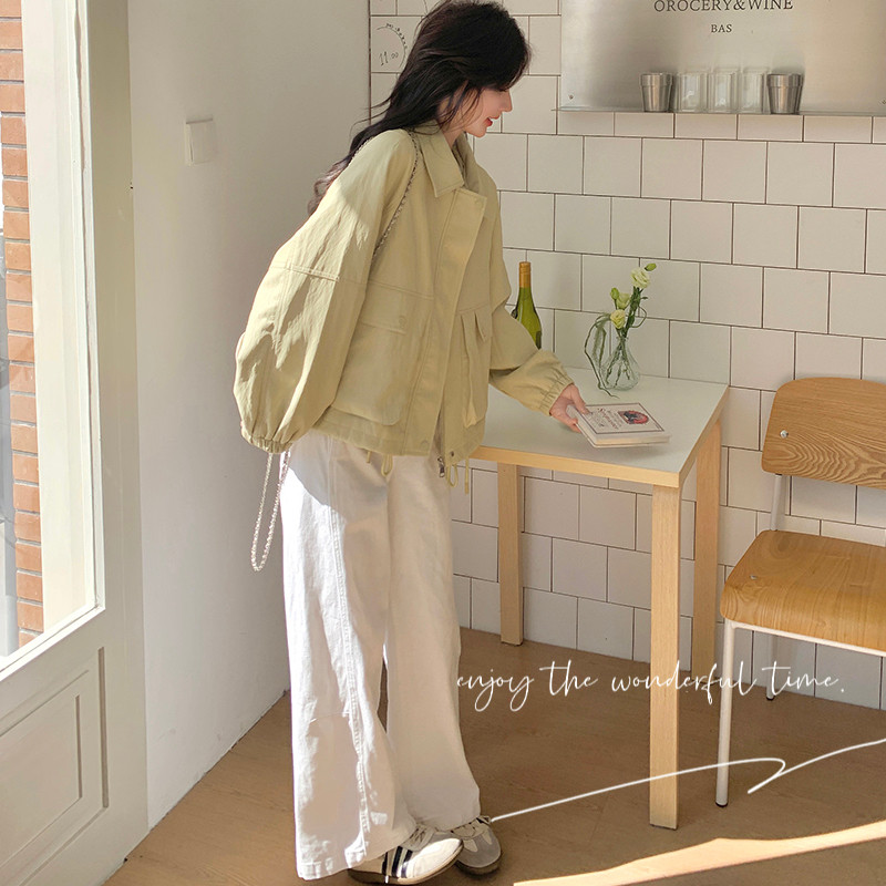 奶黄色超好看洋气翻领PU皮外套女秋季2025新款小个子休闲短款夹克,女装短外套,浙宝131