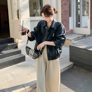 高级感黑色短款小皮衣外套女春2025独特超火好看美式酷飒休闲夹克图片
