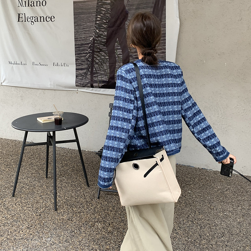 蓝色条纹小香风外套女2024秋季新款牛仔拼接名媛气质小个子短上衣,女装短外套,浙宝131