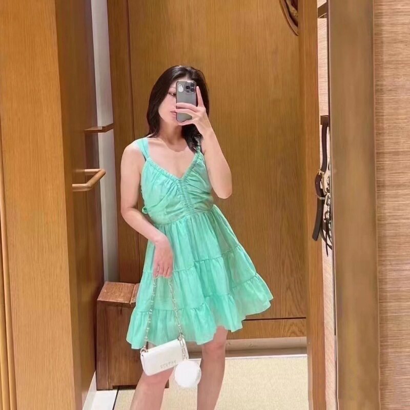高腰蓬蓬裙法式吊带连衣裙