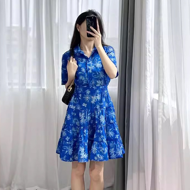 荷叶边印花亚麻连衣裙