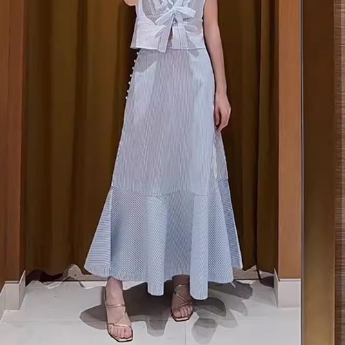 maSande2025春夏新款女装波嬉风穿搭钻饰荷叶边半身裙SFPJU01383
