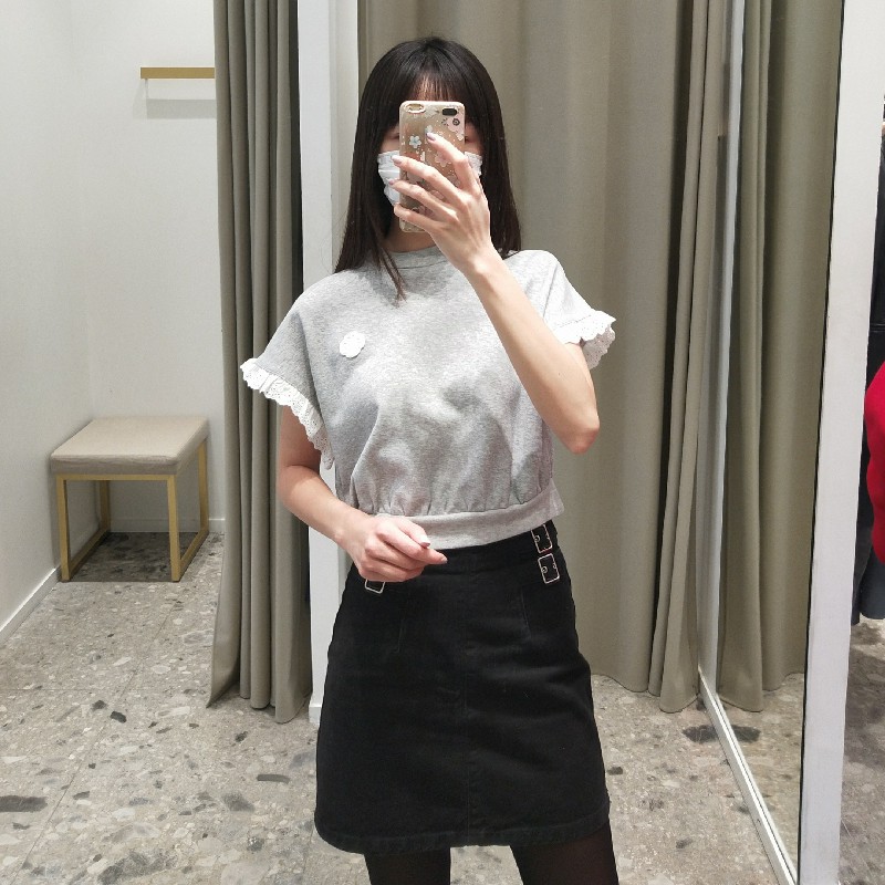 蝙蝠袖蕾丝少女短款针织卫衣