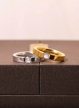 水洗不褪色钛钢锆石情侣对戒