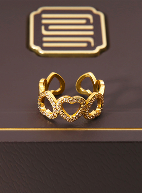 不褪色可水洗钛钢爱心镂空戒指