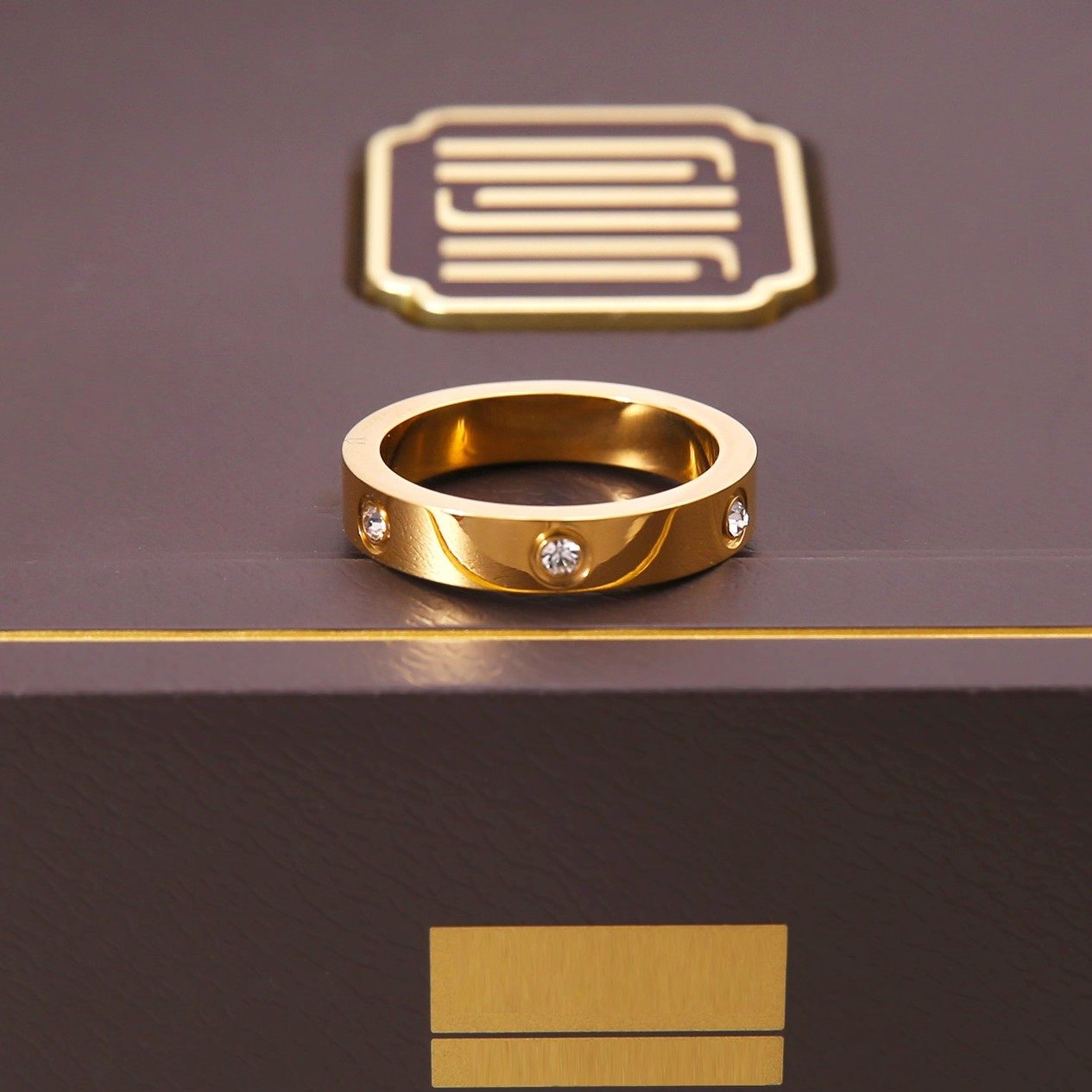 [钛钢不褪色]戒指女简约轻奢钻戒情侣对戒男指环时尚潮饰品冷淡风