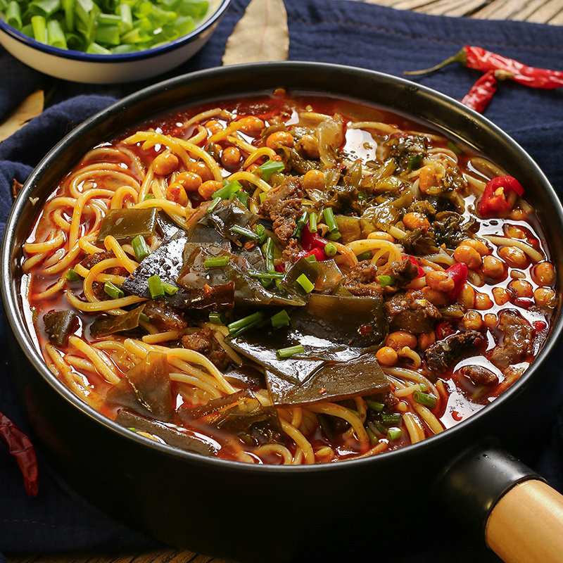 面厨娘重庆风味红烧牛肉面宵夜麻辣重庆小面香辣牛肉面含调味料包