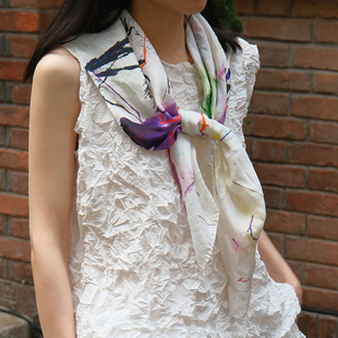 inLESS丨Manuelle Guibal 7060 Carré silk FLOX 真丝围巾