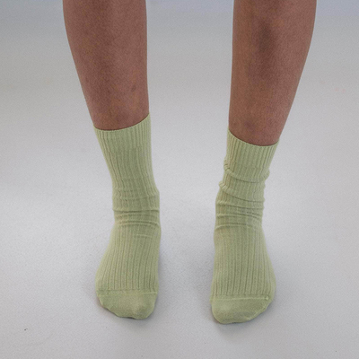 inLESS丨Baserange RIB OVERANKLE 简约纯色螺纹中筒袜子女