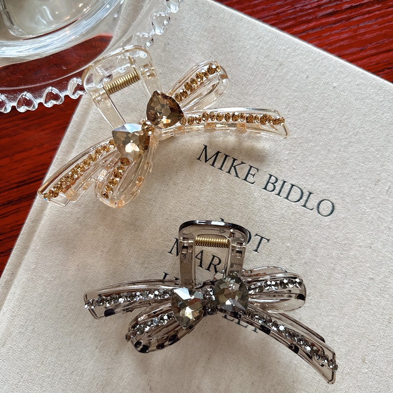 韩国新款亚克力水钻蝴蝶结抓夹