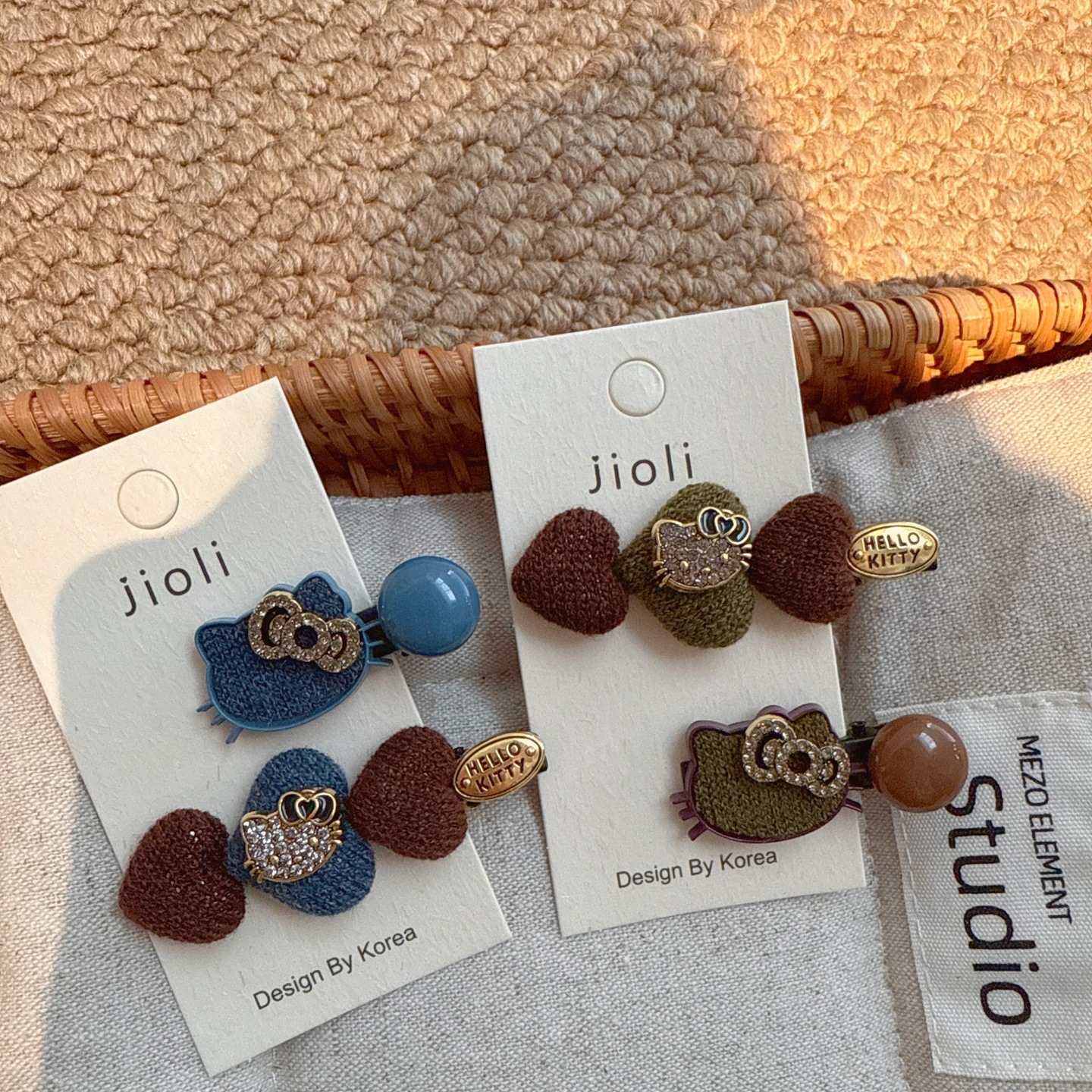 可爱精致满钻KT猫爱心对夹