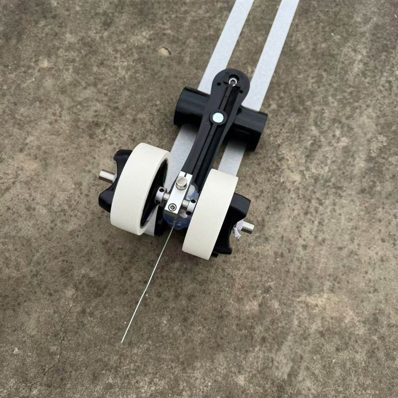 热销篮球场画线器手推式白线绘画工具体育运动场地划线神器