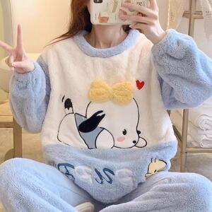 日本BOMP 新款可爱大码睡衣女秋冬胖mm200斤家居服套装珊瑚绒加厚