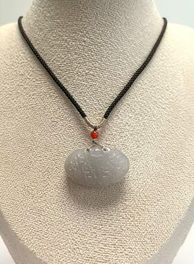 D1463# 天然和田玉烟紫如意锁吊坠32*20*11mm