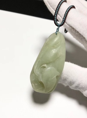 D1095# 天然和田玉巧雕青白玉花雕玉吊坠54*25*18.5mm 重33.26克