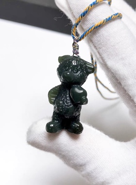 D611# 天然和田玉塔青墨玉细料小熊吊坠 锁骨链 31*16*12.5mm