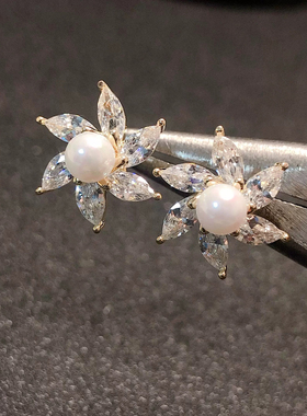 J162 925纯银耳饰 莫桑 珍珠 风车简约耳钉 耳环 电镀保色 金色