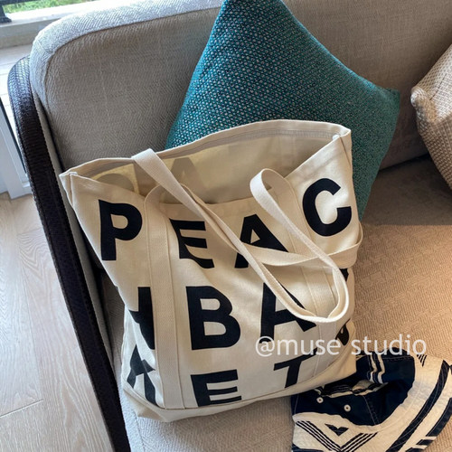 字母文艺风新款通勤大容量托特包