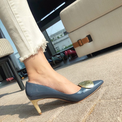 rupertsanderson新款扣漆皮女鞋