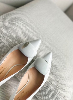 Rupert Sanderson 2021新款金箔跟真皮早春女鞋尖头鸳鸯扣春单鞋