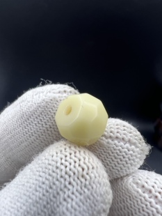 雪巴琉璃无相珠顶珠腰珠，文玩配饰，百香星月佛手金刚猴头核尖顶