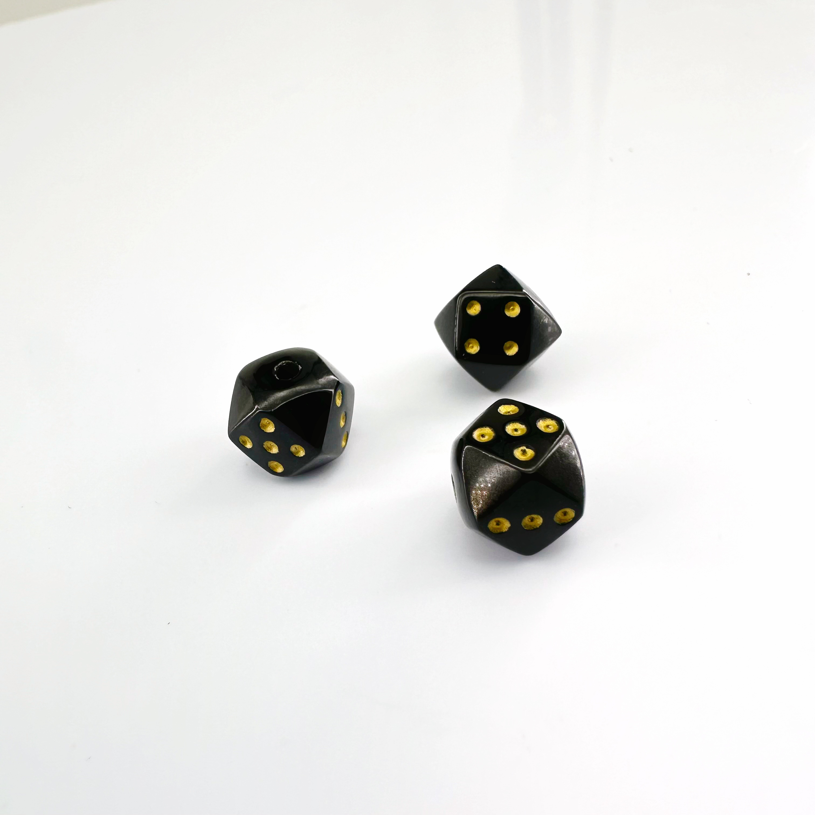 黑玛瑙八楞骰子顶珠腰珠diy文玩配饰百香籽星月佛手金刚猴头核尖